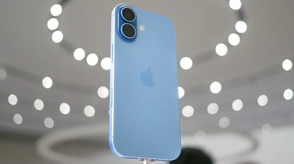 iPhone 17 bản 512GB sở hữu bộ nhớ rộng cho người dùng yêu thích lưu trữ ảnh, video, dữ liệu trên di động